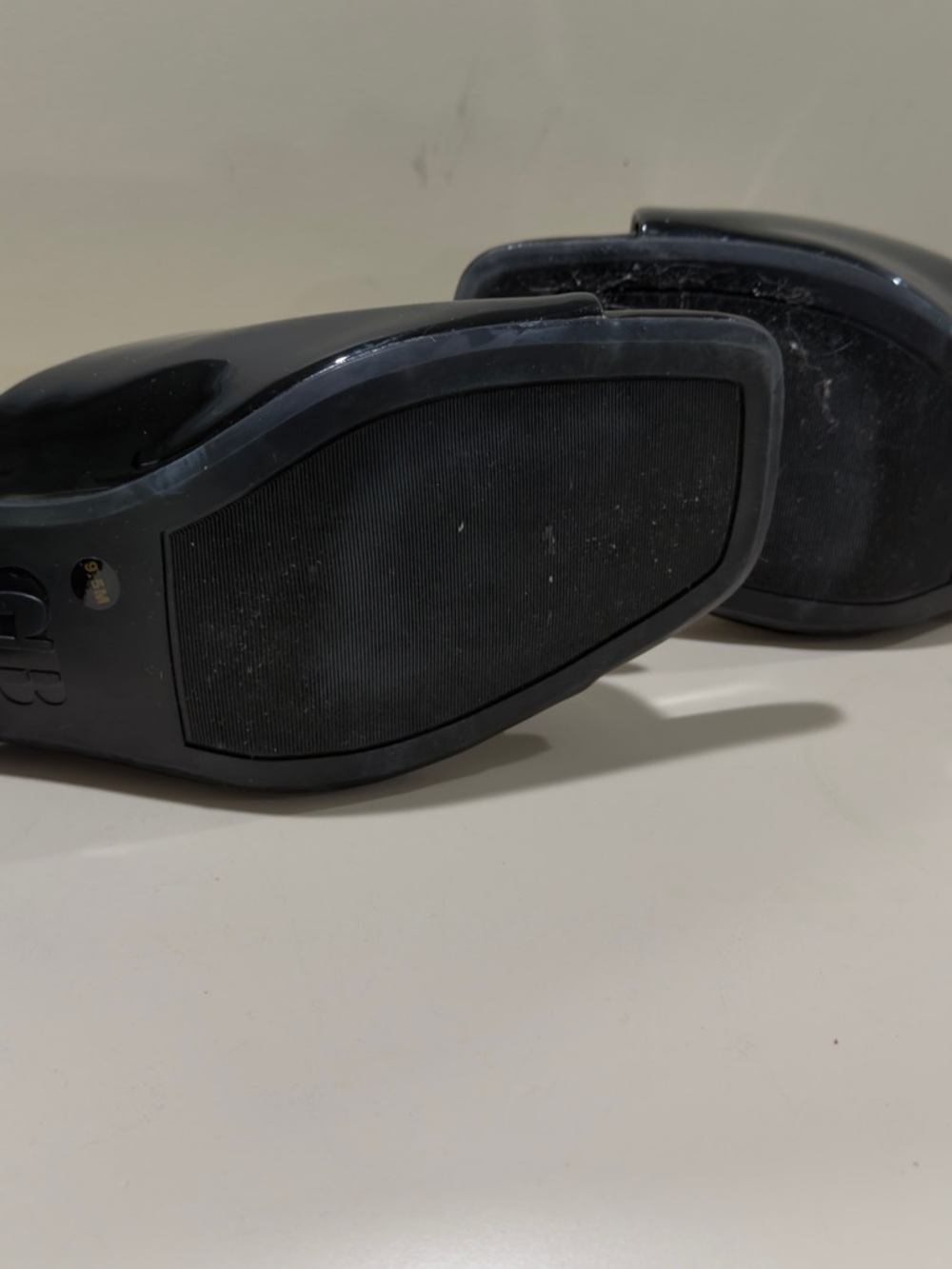 Gianni Bini Black Patent Slide Mules with White Daisy - Picture 6 of 7